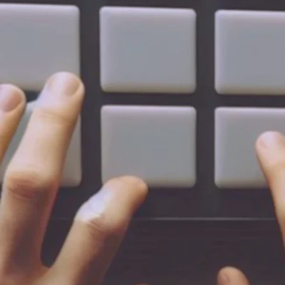 Week 3 finger drumming two-handed coordination exercises and beat patterns.